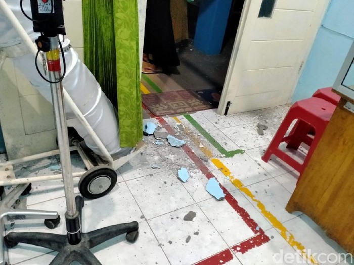 Gempa M 6,2 Guncang Blitar, Puskesmas Rusak dan Warga Berhamburan Keluar Rumah