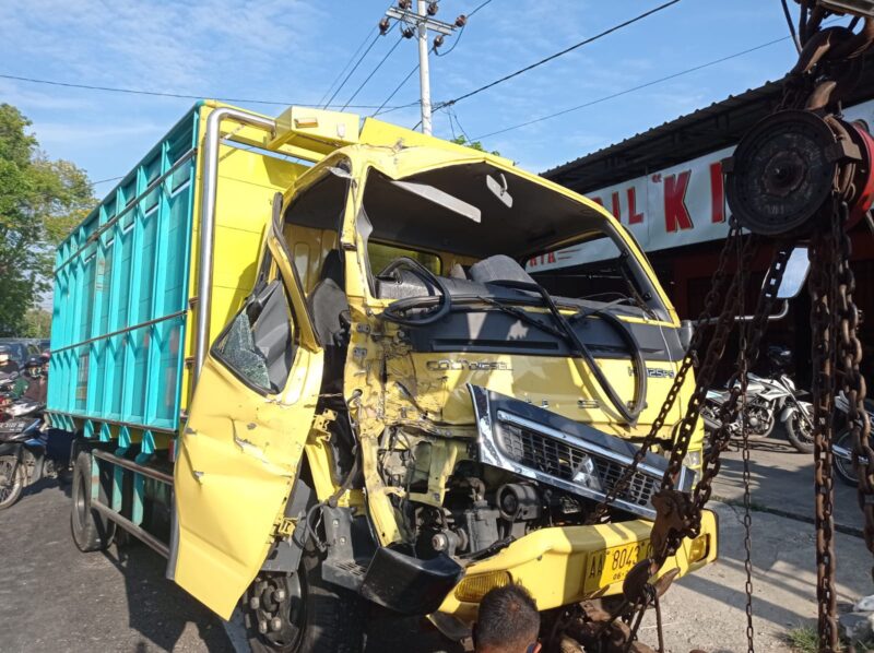 Kecelakaan Beruntun di Ponorogo, 3 Orang Luka-Luka