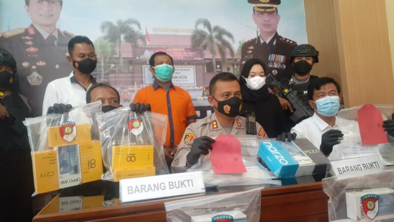 Pria Pengangguran Bobol Gudang Ekspedisi di Madiun, Puluhan HP Digondol