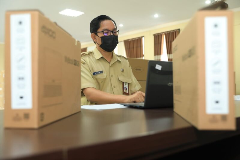 Pemkot Madiun Tolak 4.880 Unit Laptop dari Penyedia, Tak Sesuai Kontrak!