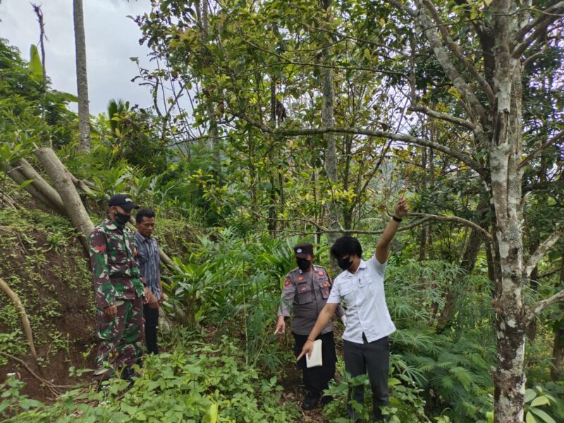 Pamit ke Kebun, Petani di Ponorogo Ditemukan Gantung Diri