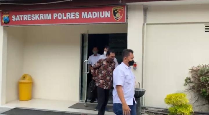 Tega Banget! Kades di Madiun Ini Korupsi Honor Kuli dan Tukang Bangunan