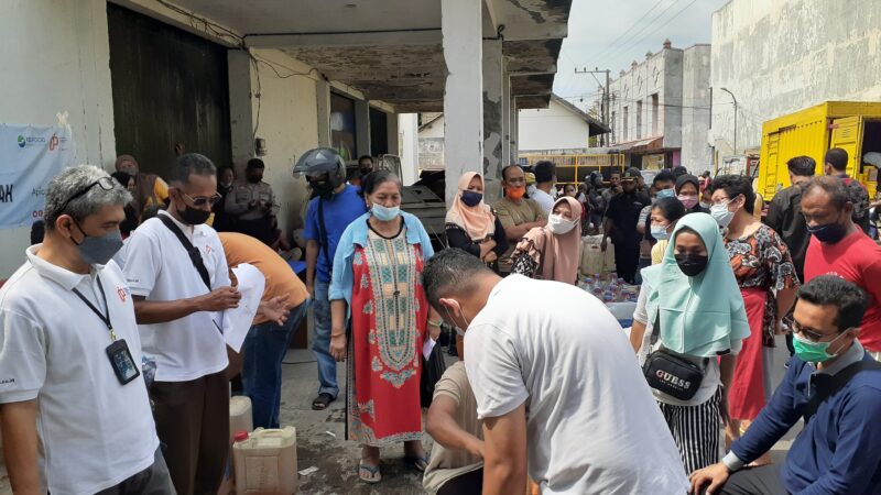 Diguyur 8.000 Liter Minyak Goreng, Pedagang di Madiun Diingatkan Tak Mainkan Harga