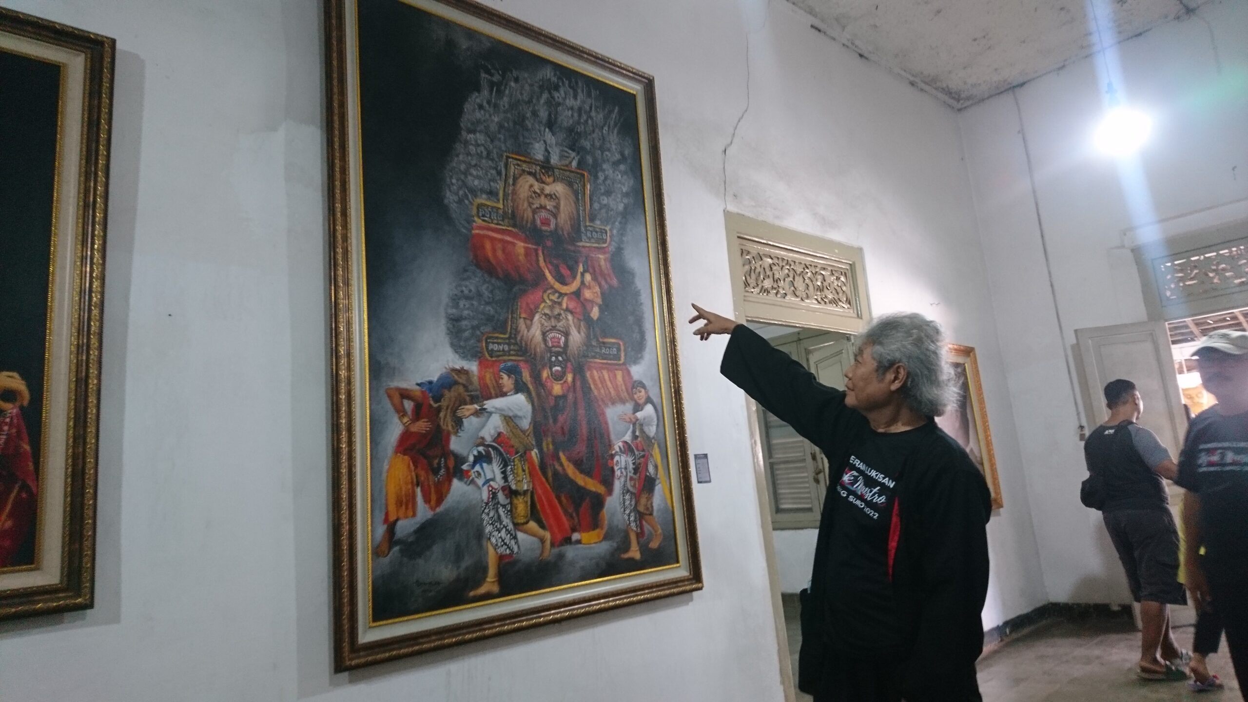 Menawan, Lukisan Reog Obyok Bikinan Pelukis Ponorogo Laku Terjual Rp30 Juta