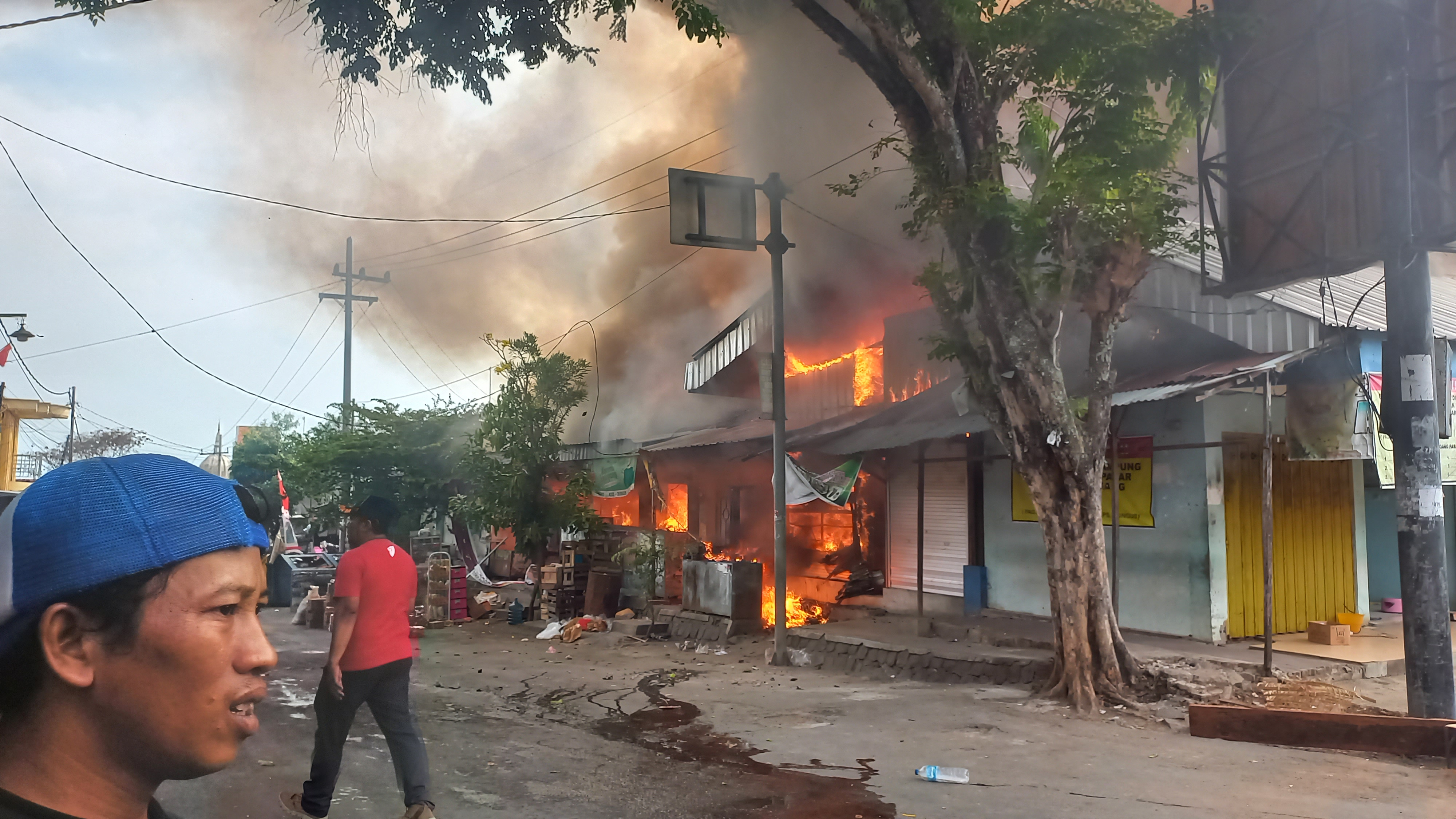 Breaking News! Pasar Dungus Madiun Terbakar