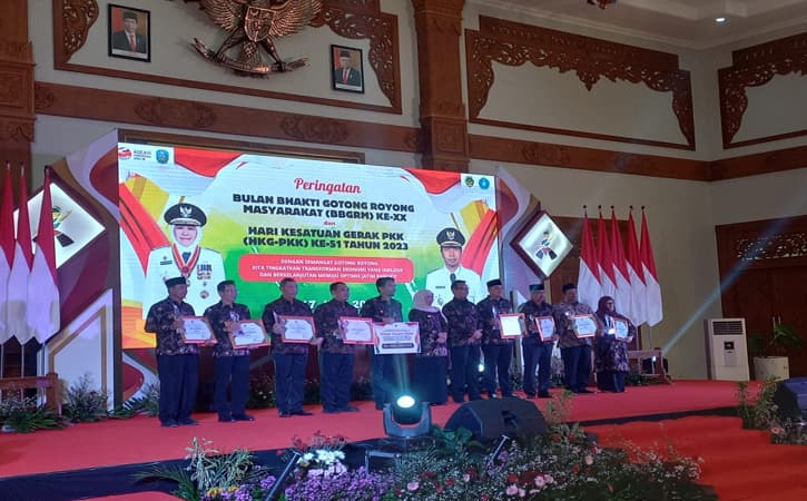 Selain Terima 2 Penghargaan, Madiun Juga Terima Bantuan Rp1 Miliar saat Peringatan BBGRM & HKG PKK