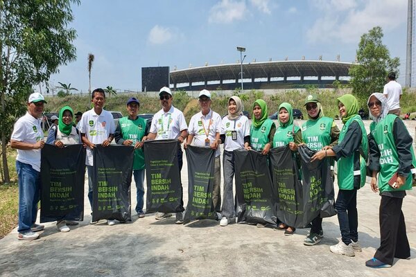 Salurkan Energi Positif, Pegadaian Liga 2 Ajak Pencinta Bola Peduli Lingkungan dan Sosial