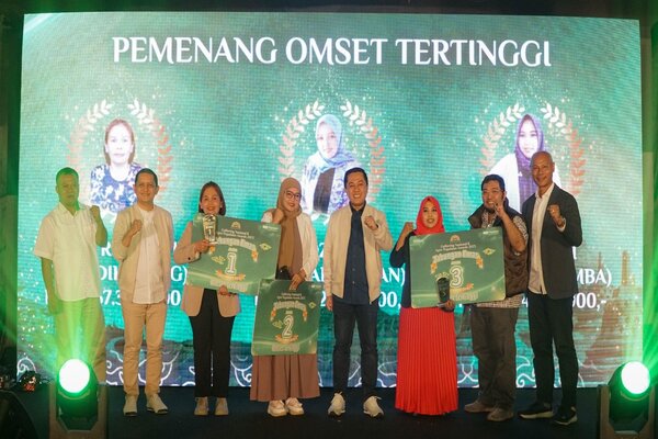 Apresiasi Kinerja Agen Hebat, PT Pegadaian Gelar Agen Pegadaian Awards 2024 di Bali