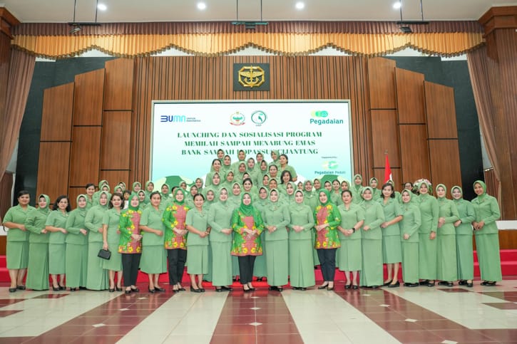 Dukung Pelestarian Lingkungan, Pegadaian dan Persit KCK PCBS Kopassus Luncurkan Program Bank Sampah