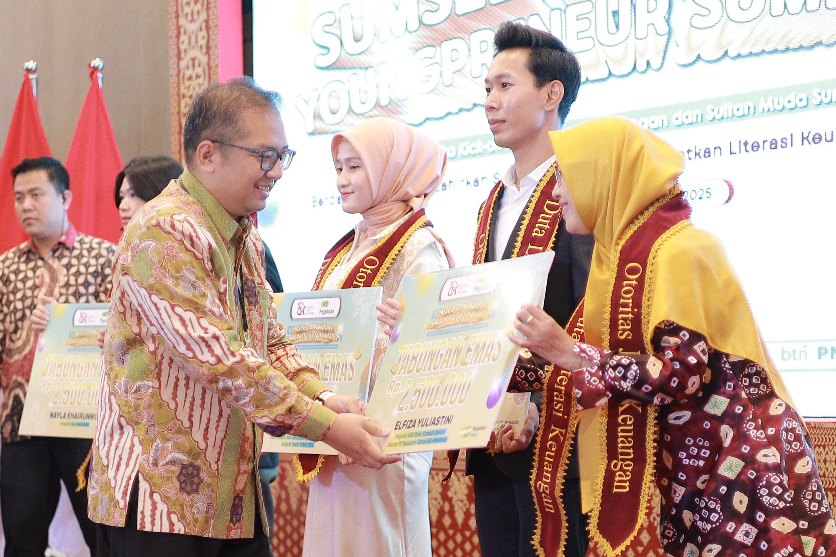 Pegadaian Bersama OJK Dukung Lahirnya 100.000